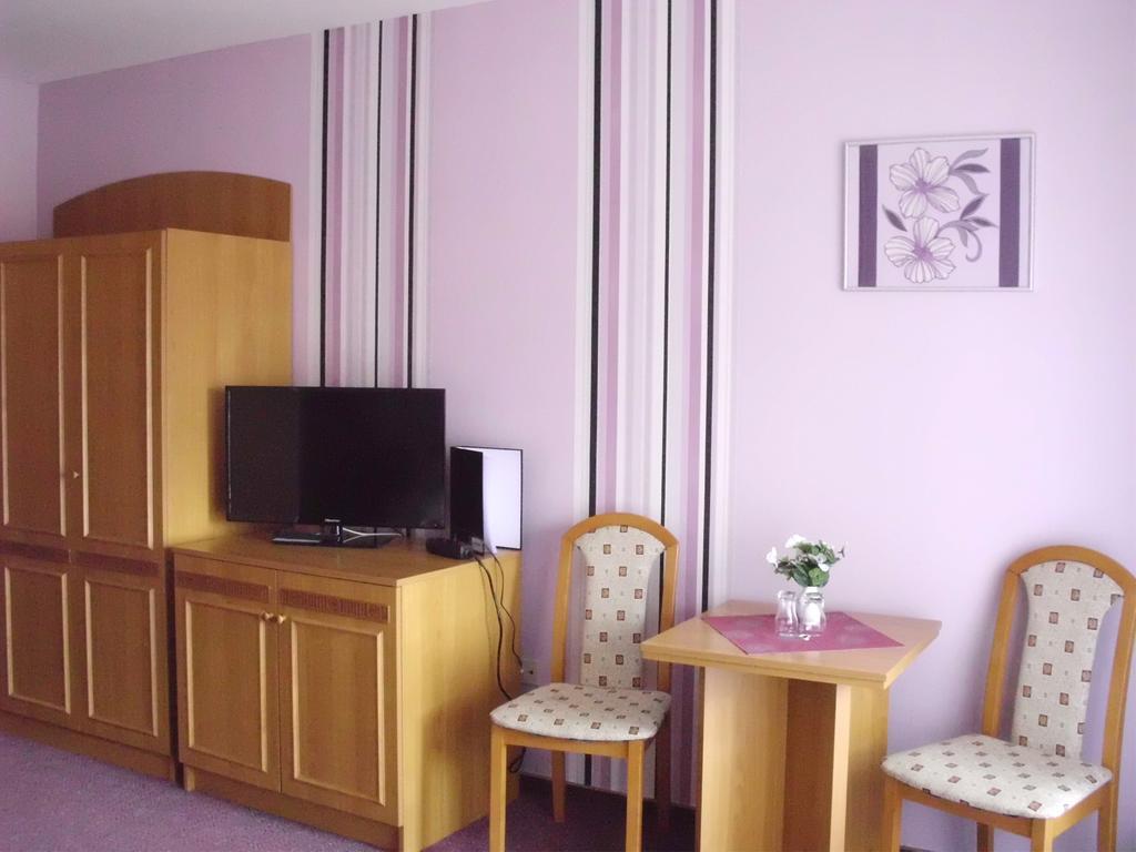 Mucha Ohg Hotel Sembziner Hof คลิงค์ ห้อง รูปภาพ